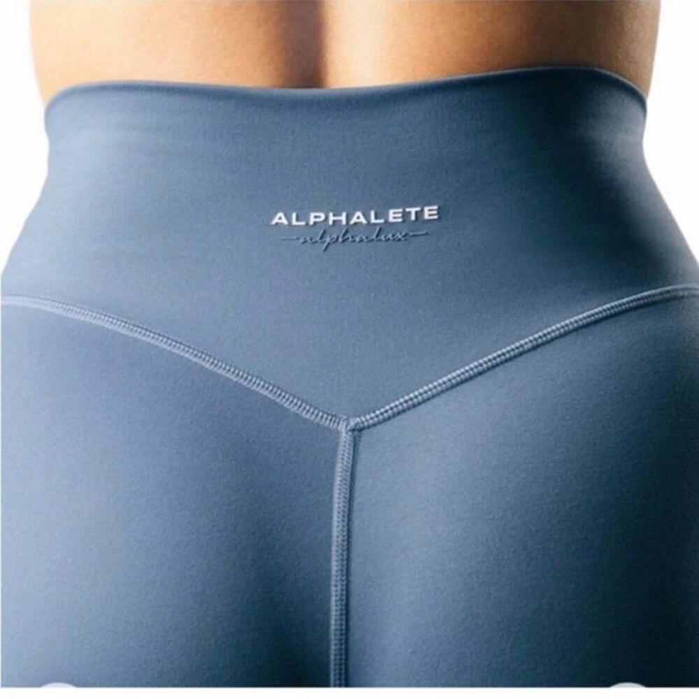 Alphalete Alphalux Essential Leggings in Blue Horizon Women’s size Small - Picture 10 of 10